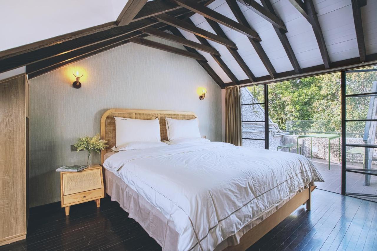 Shanghai Downtown Hills Boutique Guesthouse - Near Metro Line 7, Exit 3, Changping Road Exteriör bild