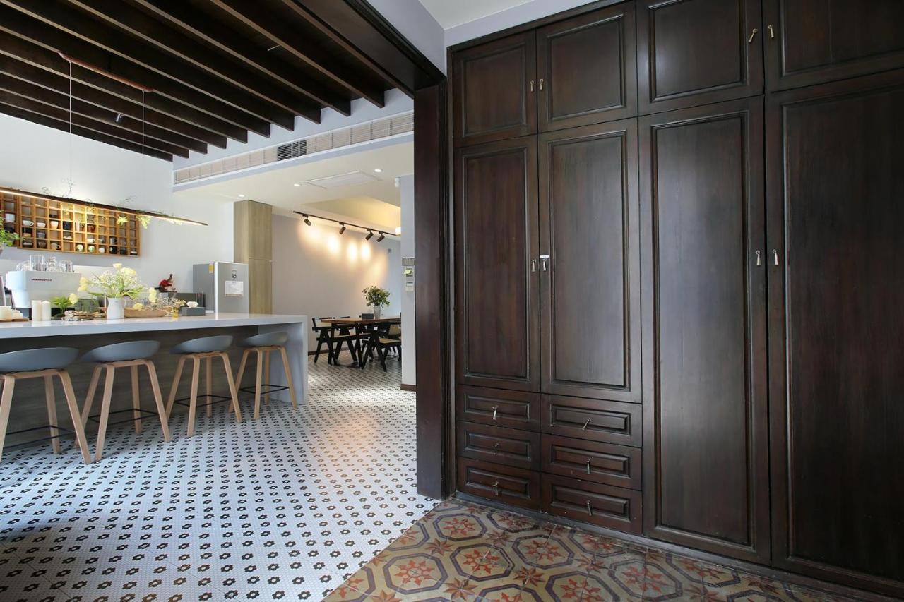 Shanghai Downtown Hills Boutique Guesthouse - Near Metro Line 7, Exit 3, Changping Road Exteriör bild